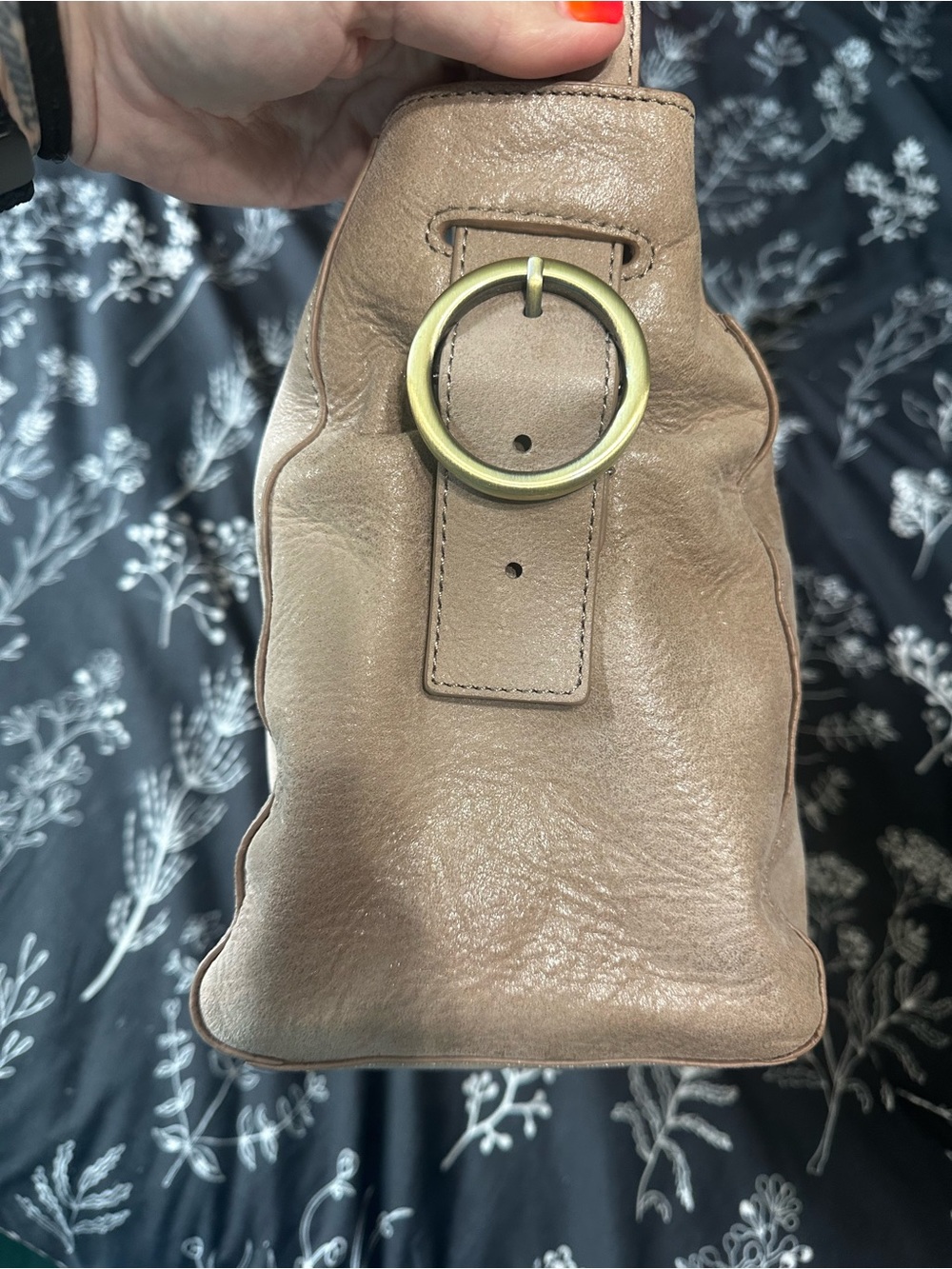 Hobo brand - Render Shoulder Bag In Buffed Leather - color - Hazel - Picture 3 of 8